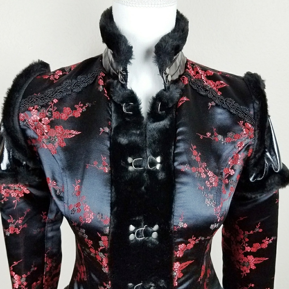Lip Service Evil To The Touch Jacket Asian Print - Picture 2 of 8